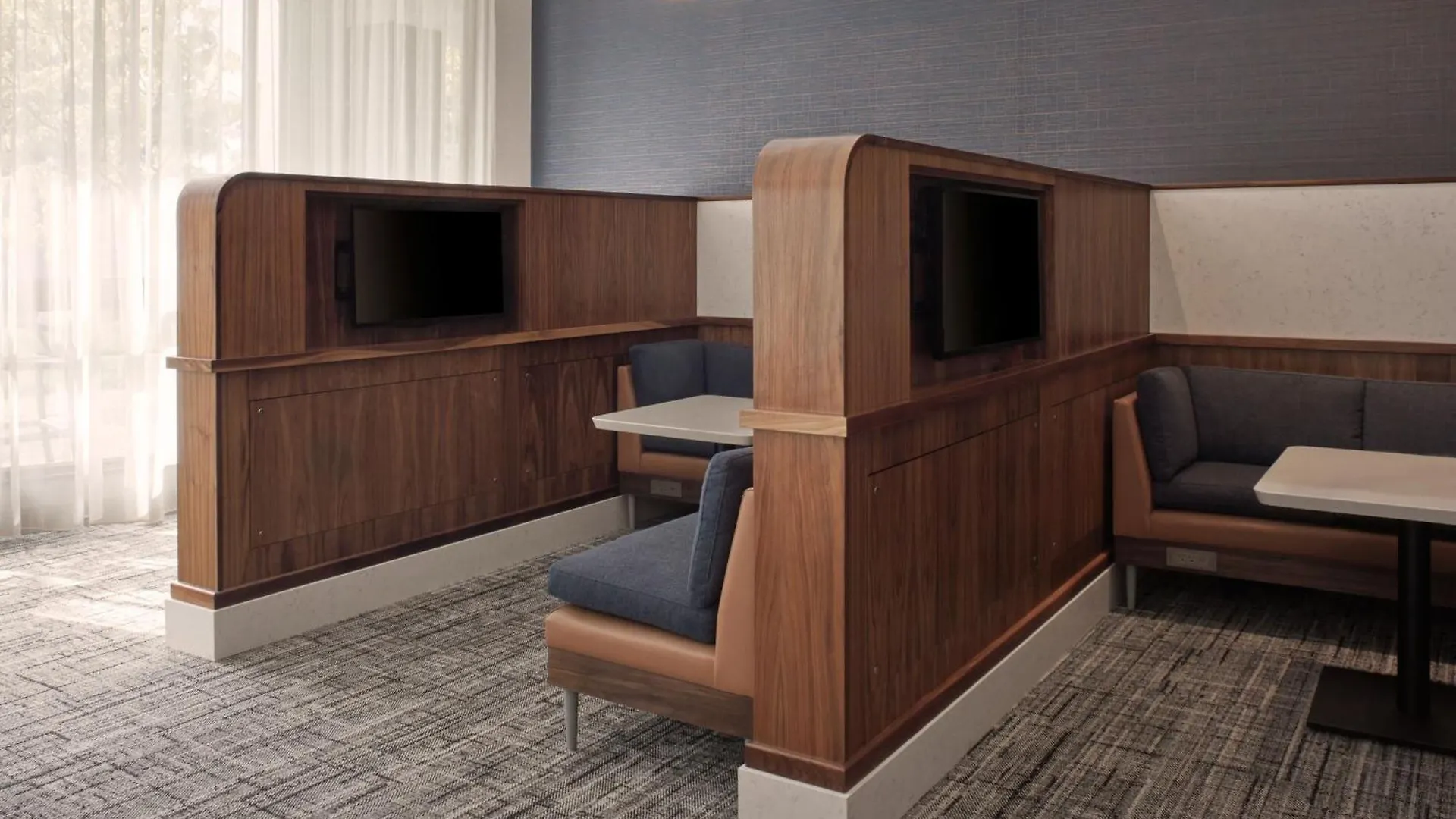 Courtyard By Marriott Mississauga-Airport Corporate Centre West Hotel 3*, Mississauga Kanada