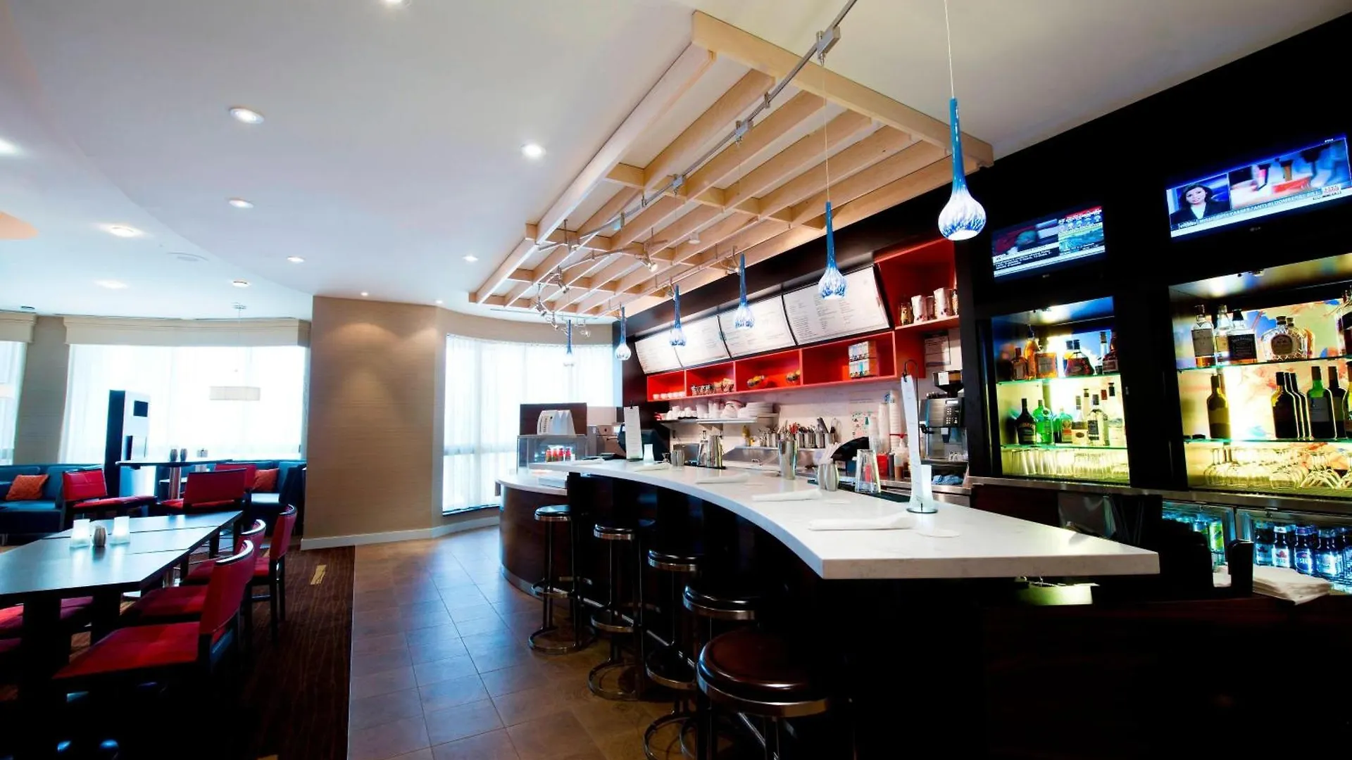 Courtyard By Marriott Mississauga-Airport Corporate Centre West Hotel  Mississauga