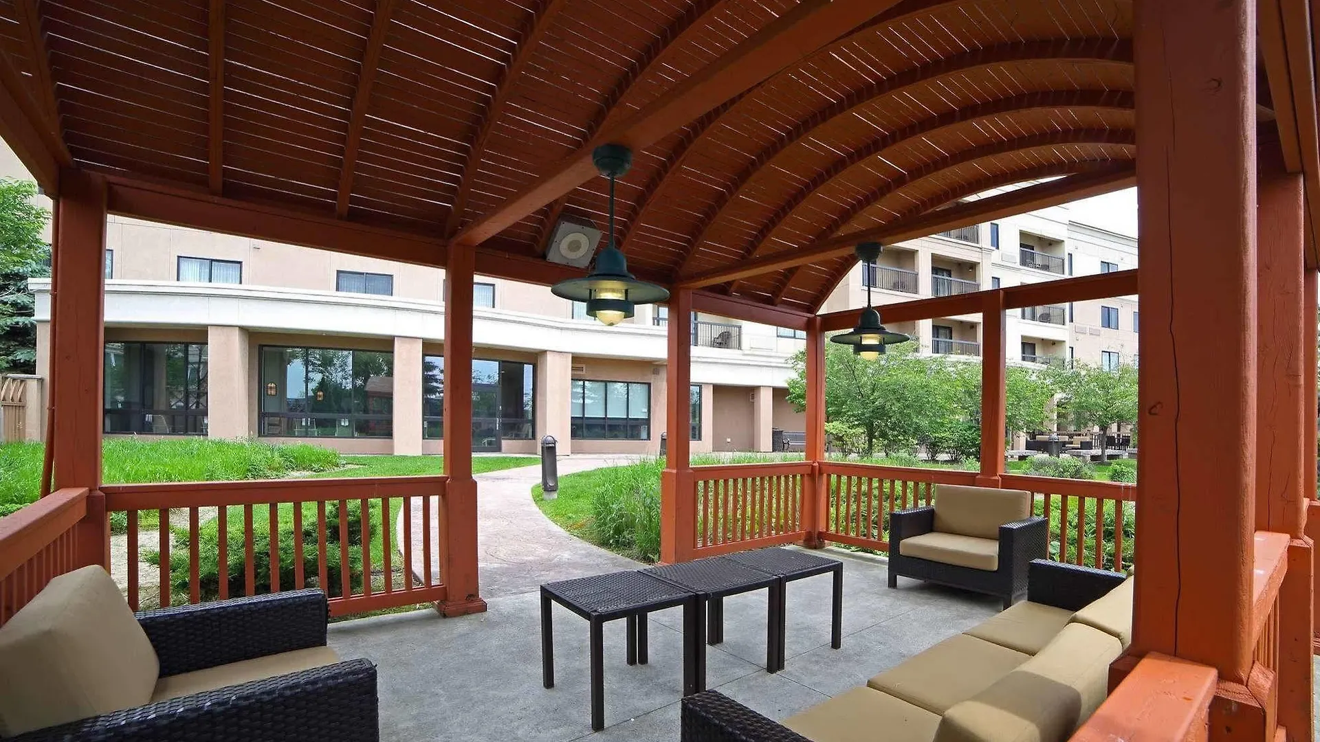 Courtyard By Marriott Mississauga-Airport Corporate Centre West Hotel